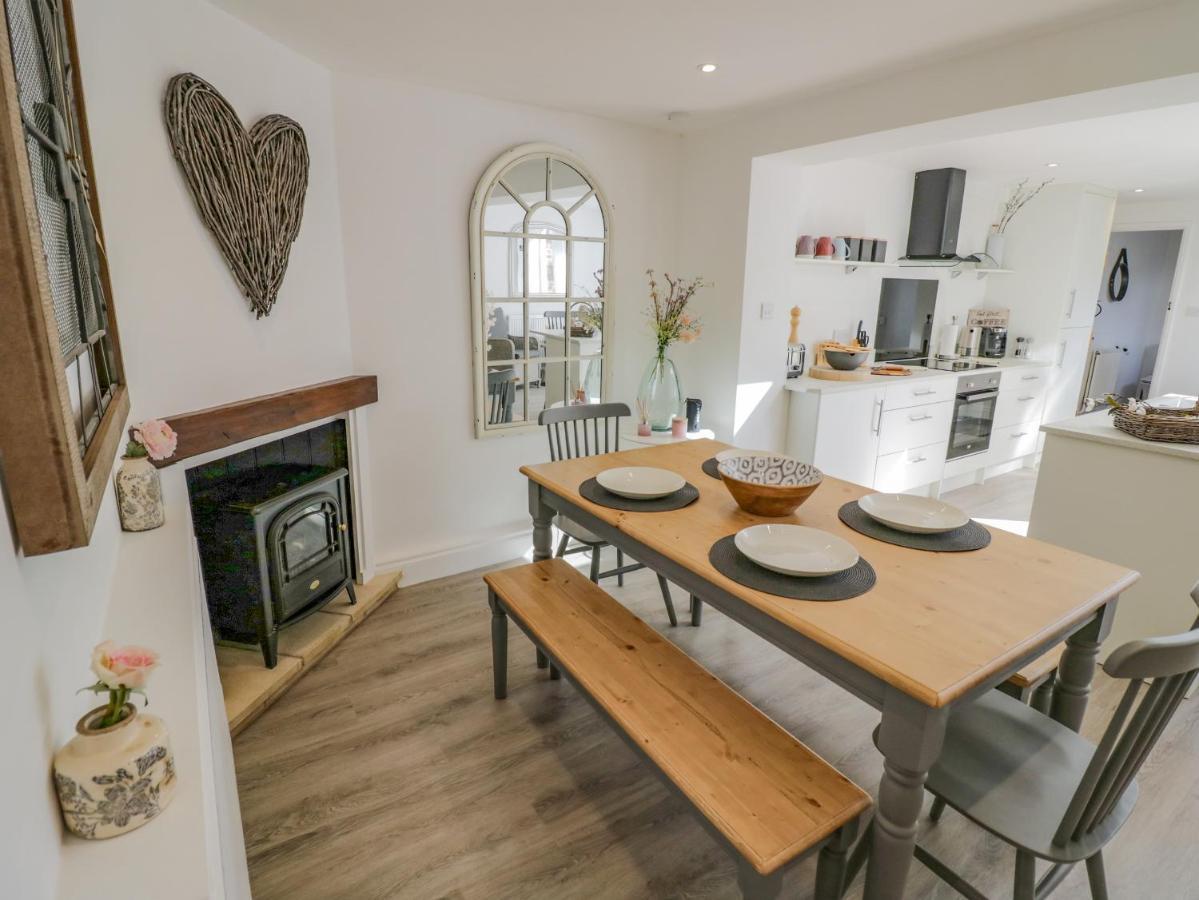 Blossom Cottage Broadway  Extérieur photo