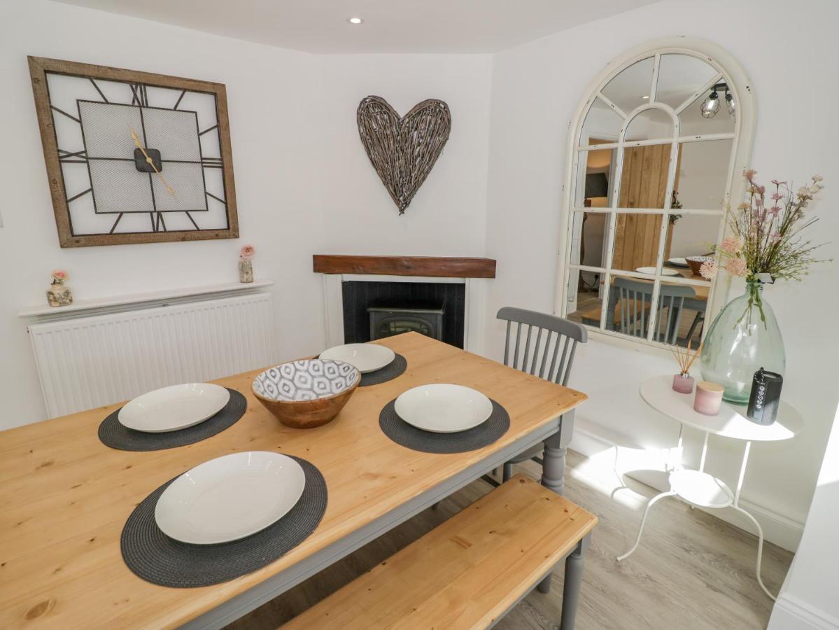 Blossom Cottage Broadway  Extérieur photo